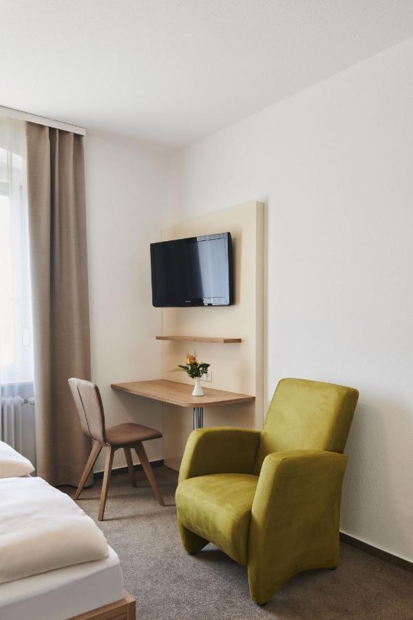 Kreuz-Post Hotel-Restaurant-Spa Фогтсбург Экстерьер фото