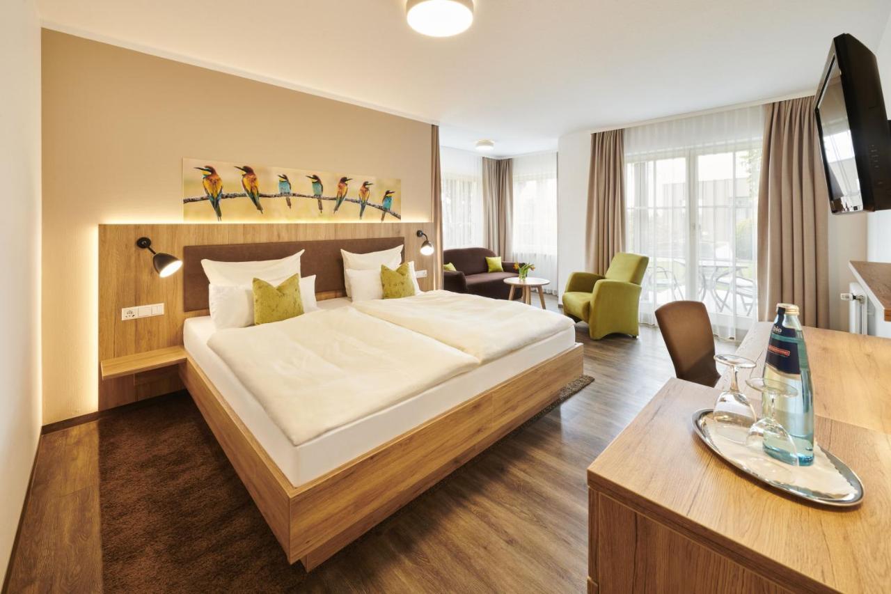 Kreuz-Post Hotel-Restaurant-Spa Фогтсбург Экстерьер фото