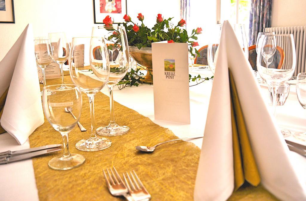 Kreuz-Post Hotel-Restaurant-Spa Фогтсбург Экстерьер фото